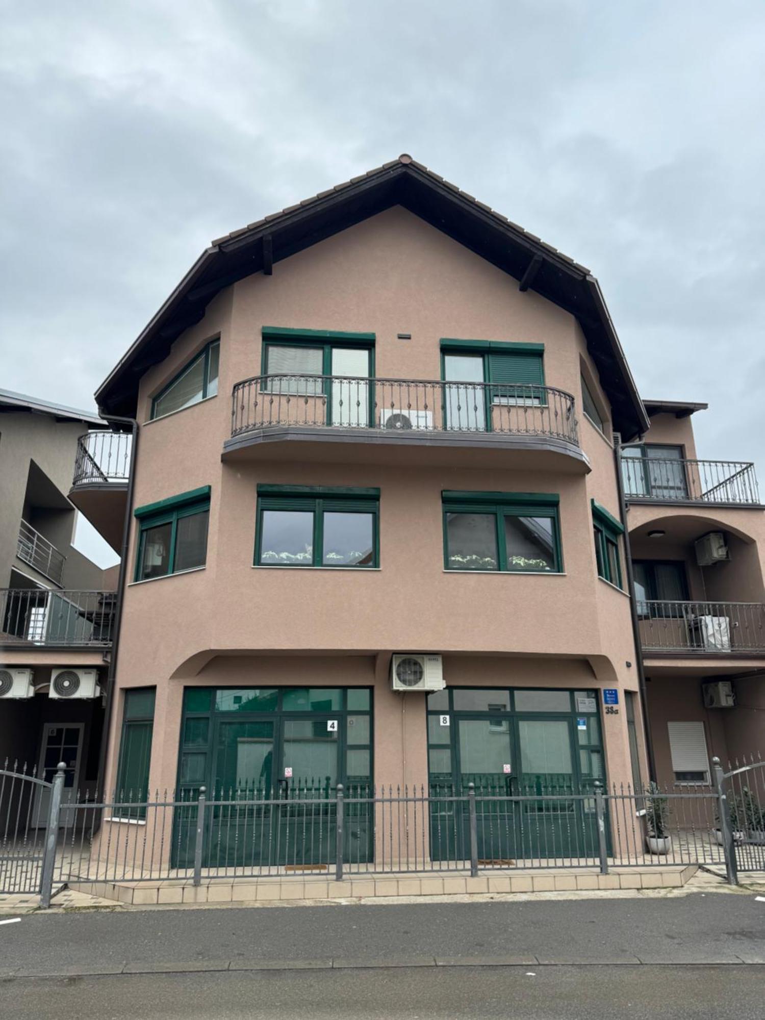 Rooms Fitea Осиек Экстерьер фото