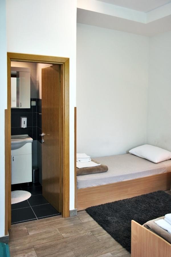 Rooms Fitea Осиек Экстерьер фото